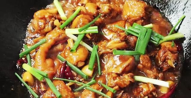  不腻■肉鲜味美，鲜美入味，连吃一周都不腻，做法还简单，小白都会真香