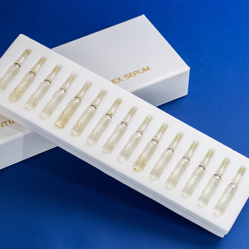 皱纹，雀斑最怕的天敌，女人每天涂一点，，皮肤紧致富有弹性