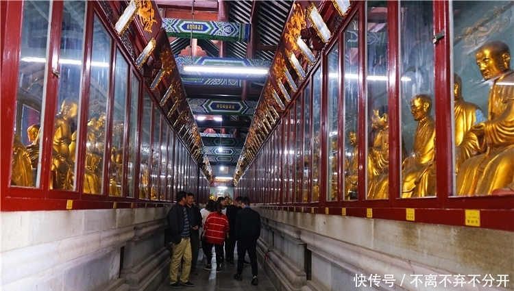 武汉有座“园林古寺”,全国都罕见,传说超灵验