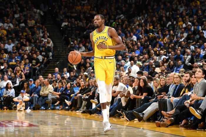 近赏杜兰特脚下新配色Nike KD11 PE