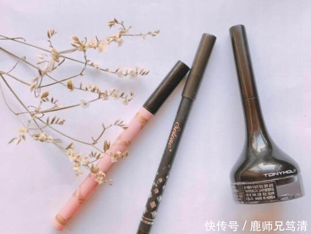  眼线液笔：眼线工具大有学问，想要放大双眼，应该这么选