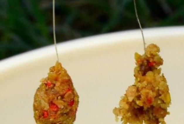  #情况#野钓到底搓饵就是比拉饵好吗？这几种情况拉饵才实用，你知道吗？