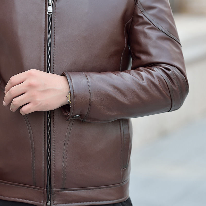 天啊!这就是“司令”皮衣，高端大气又档次，难怪60领导都在穿