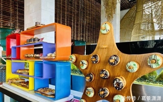 那一刻:在600多平的别墅房睡一晚是啥感觉?推开门那一刻就知道没白来