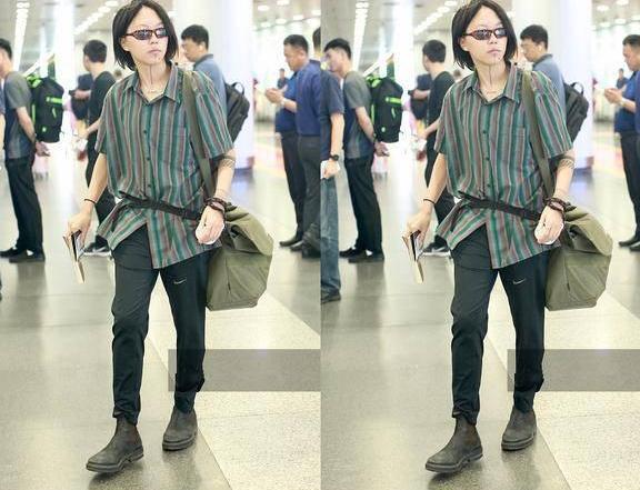 有种时尚叫窦靖童，标配小茶缸配道德经，网友：王菲的影响太大了