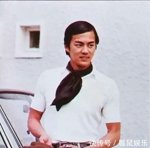  『四小龙』香港四小龙之一，周润发曾给他当配角，74岁的狄龙开什么车？