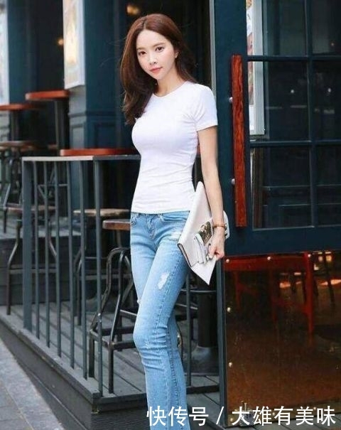 「舒适」气场十足的牛仔裤美女,穿出街头休闲风格!