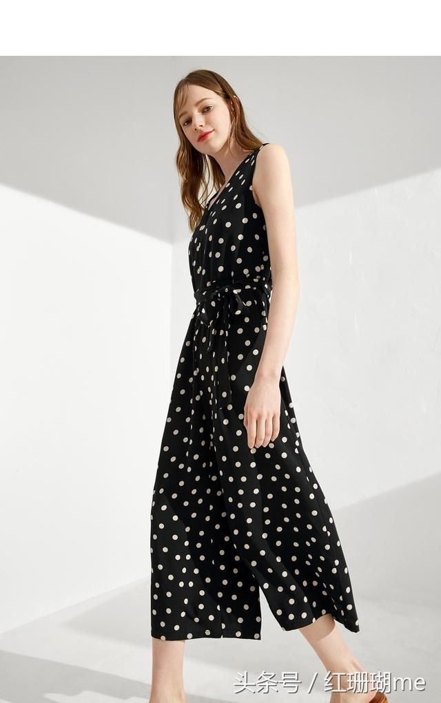 高颜值连体裤套装 当个冻龄女神不是梦 不让马伊琍陶虹专美