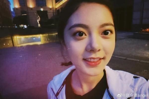  位妹妹：张子枫赵今麦争状元？2020艺考生名单太强大！无美颜滤镜有何能耐