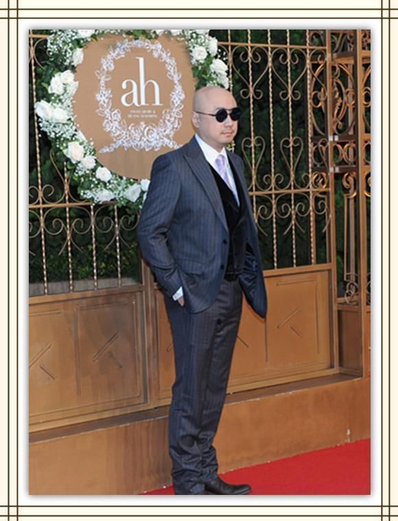 徐峥来搞笑的么？这体型也敢穿紧身衣，网友：演猪八戒不用化妆了