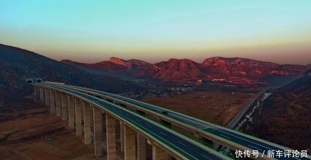 中国首条高速被命名 旅游高速 全长680公里途径53个风景区