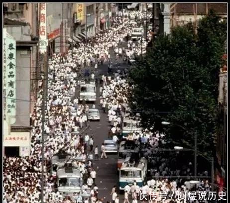  图集@逝去的年代 1985年中国社会民生老照片图集