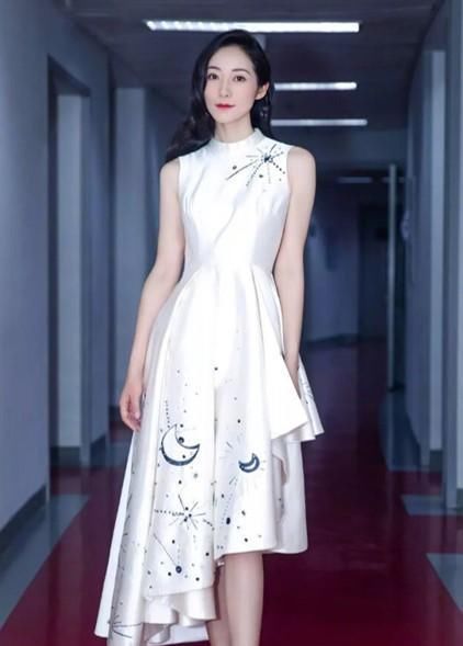 #感觉#立夏女生穿什么衣服好 5大单品17种搭配收割你的夏季穿搭