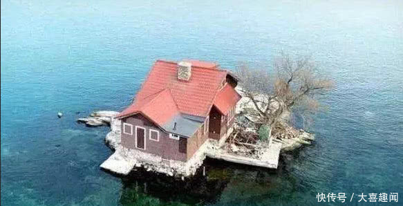 世界上最孤独的小岛，尺寸超吓人，只能容纳一栋房和一棵树，多走