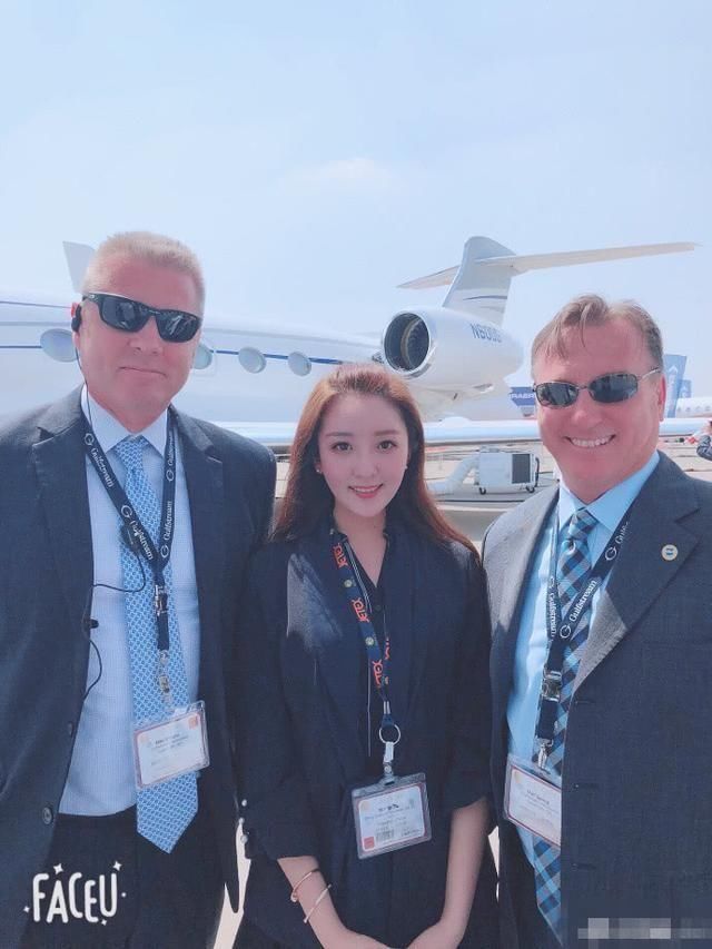 周杰伦出轨造成女生怀孕，女主辟谣颜值比昆凌高，网友：尴尬！