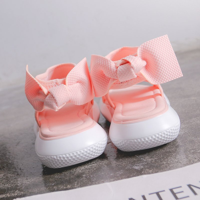 新发现一种女鞋:叫“软凉鞋”，比高跟鞋舒适，比平底鞋显气质