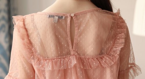 丰满不等于不正经!看下图女人这样穿，性感撩人，迷倒一大片男人