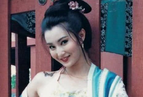 杨颖■女星扮演“青楼女子”，杨颖性感，赵丽颖清纯，杨幂牺牲太大