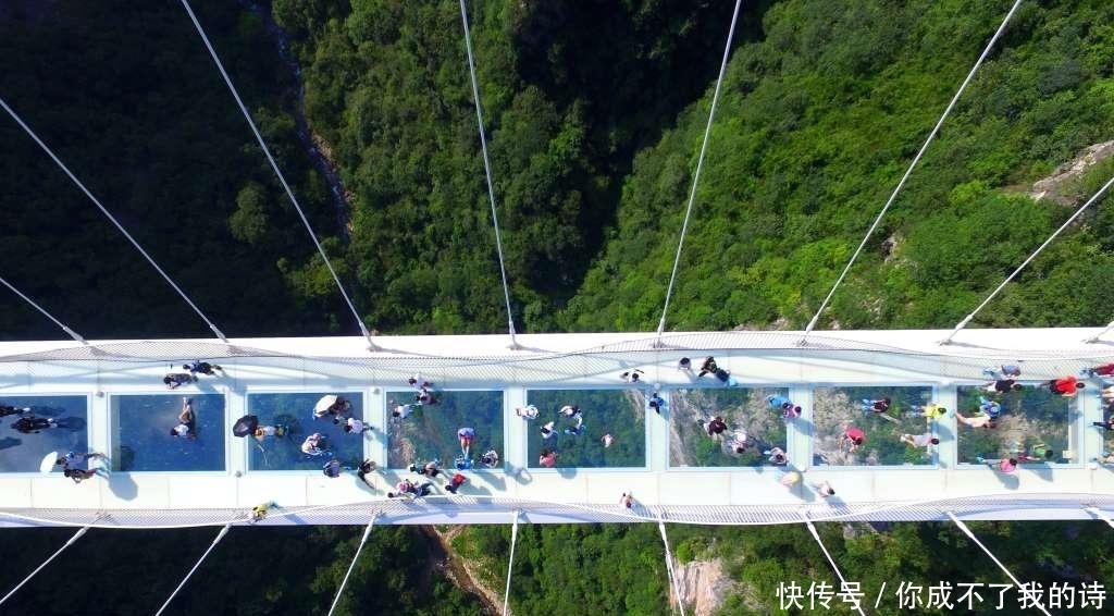 全球十个让人眩晕的观景平台, 中国占两席