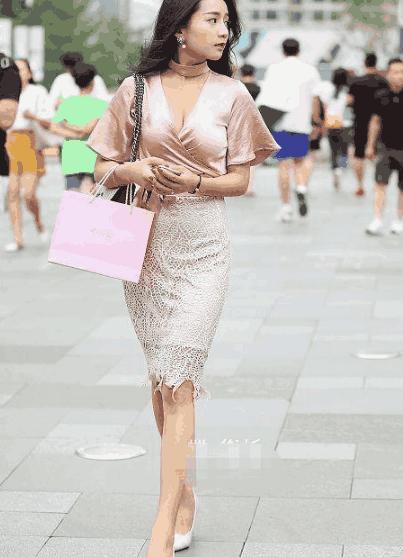 裙装会让你的魅力更出众, 曼妙的身姿, 挡也挡不住!