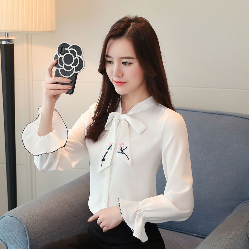 我姐,出门从不穿连衣裙!只穿这欧货雪纺衫,高雅又减龄,忒美