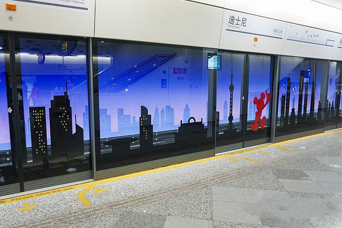  #龙华#世界最长城市地铁：连接两座重要省市，网友表示：直接坐