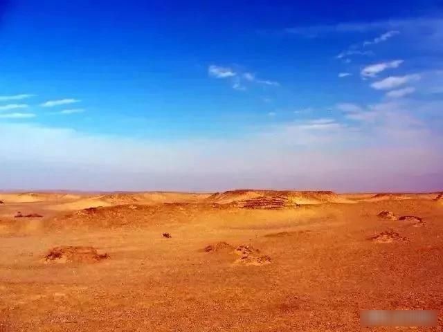  『绝美』中国神秘壮阔最美四大无人区，人迹罕至却景色绝美，你敢去吗？