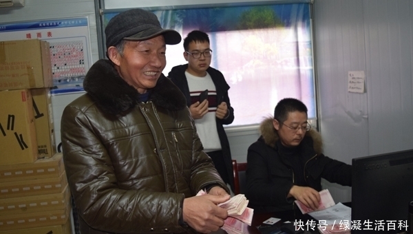  子女@在农村，1960到69年的人，想退休要先搬开“4座山”，你占