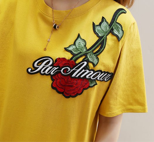 女人30岁好身材别藏着，多穿这修身T恤，尽显身材丰满超性感