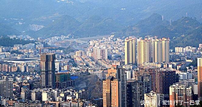  经济总量|西南地区的4个省，除了省会，柳州和遵义谁才是第一城