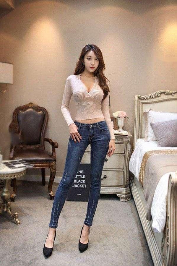 短裤凸显腰身, 拉长视线, 提升个人优雅气质!