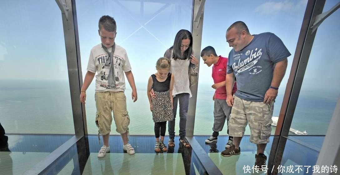 全球十个让人眩晕的观景平台, 中国占两席