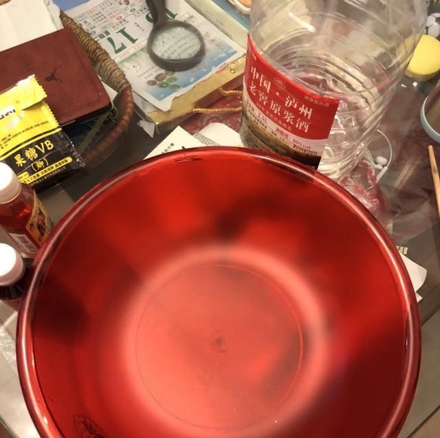  鱼饵■「自制鱼饵」自己动手制作酒米窝料，重在参与