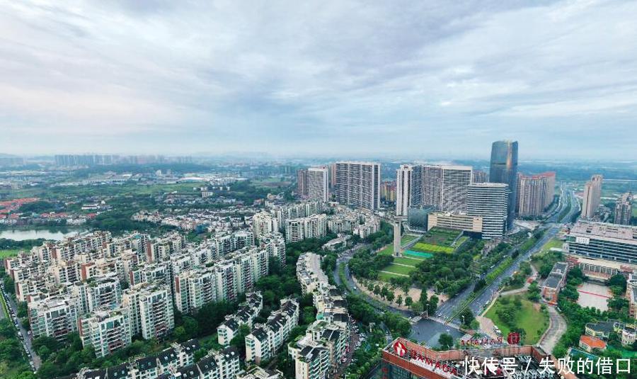  佛山@广东省最强的镇，不是东莞的虎门和长安，而是佛山的一个镇