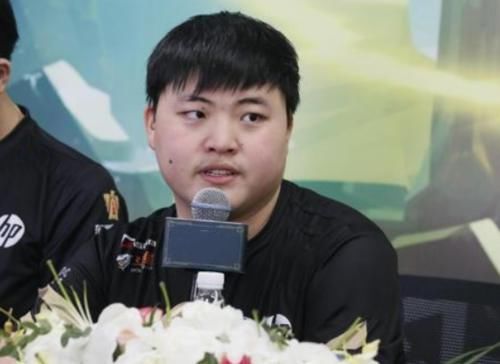 Uzi微博年度人物