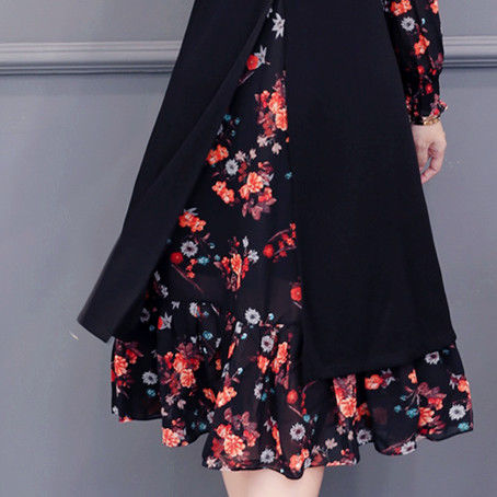 入秋后，头次见这么美的秋裙，虽小贵，但54岁妈妈穿美中添嫩