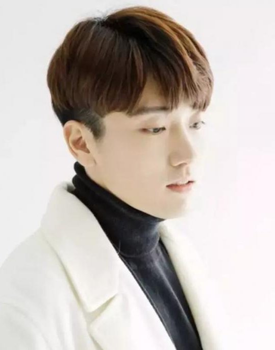 男生剪这六款发型，让你帅气倍增