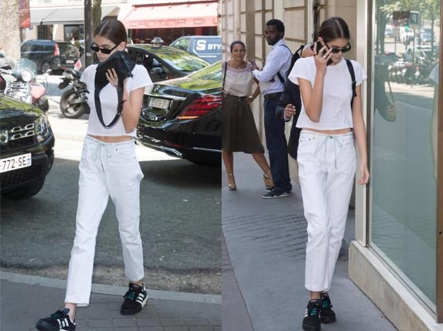 超模辛迪克劳馥17岁女儿身高185, 基础款巴黎出街引得外媒疯狂