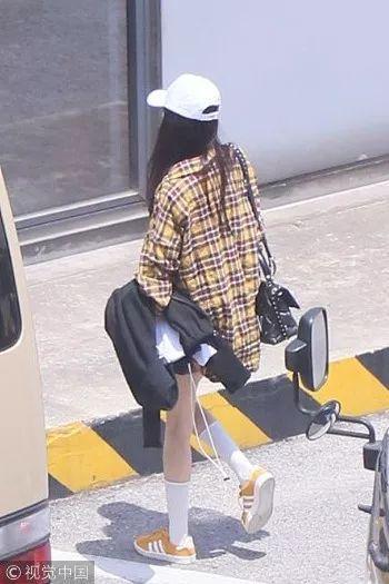 “行走的衣柜”换人了？杨幂也只能表示服气！