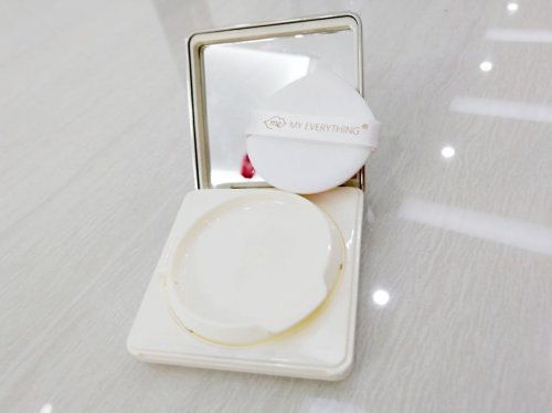 不做手残党!蜜蜜淳轻垫霜打造清新自然妆