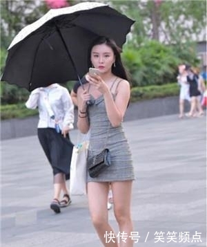 亮眼：大长腿十分亮眼，让人难忘，街拍：身材圆润的小姐姐