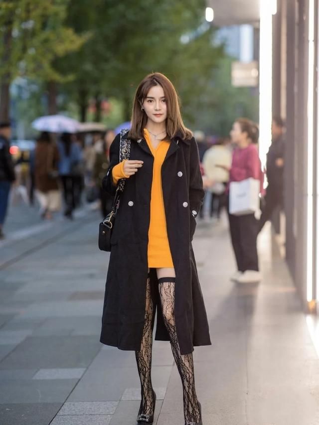  「时髦」这几款袜子很心机，让你不经意间时髦又潮流，时尚要从细节开始