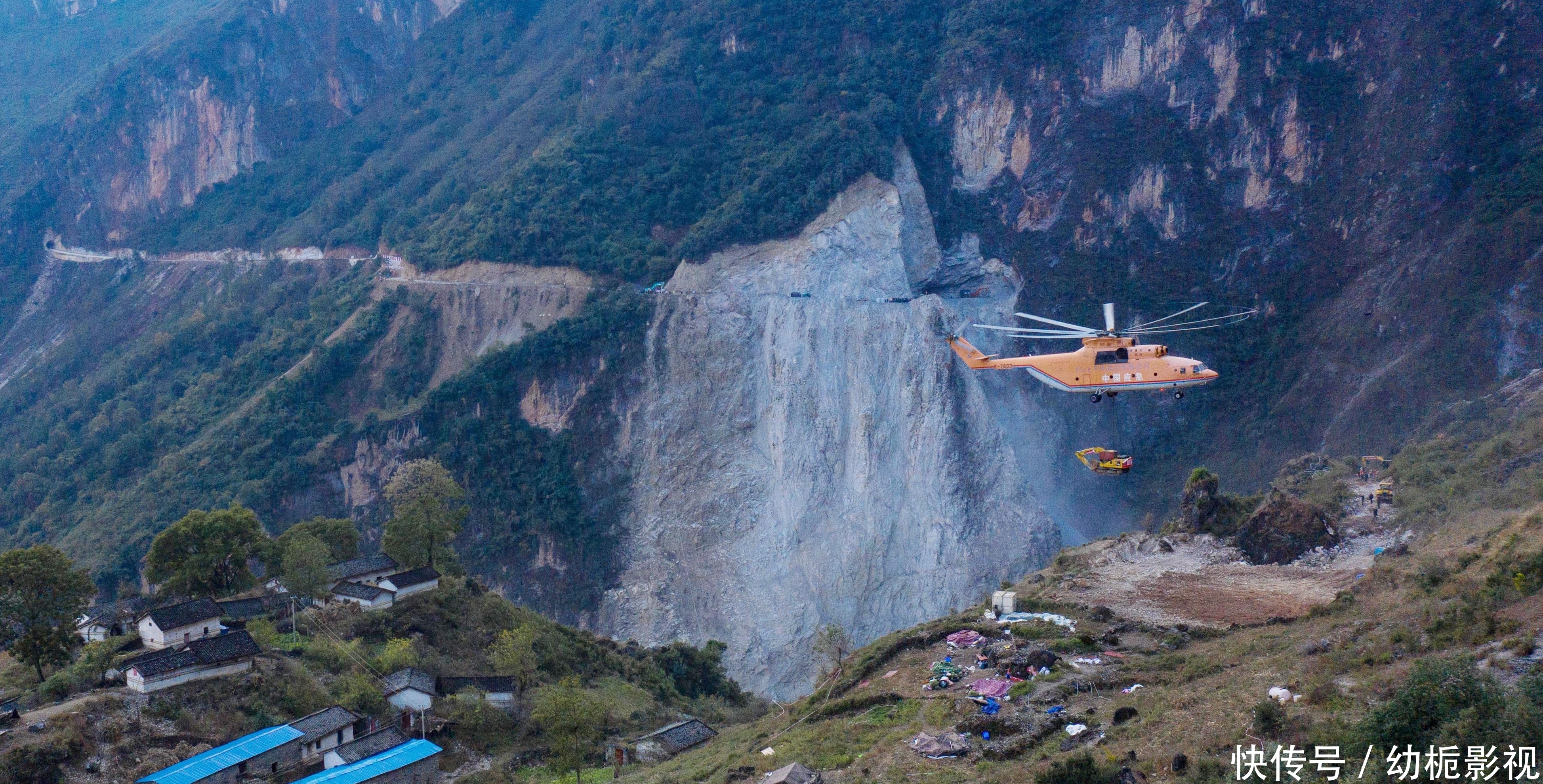  「巨无霸」西部高山峡谷这样修路，“巨无霸”直升机调运大型机