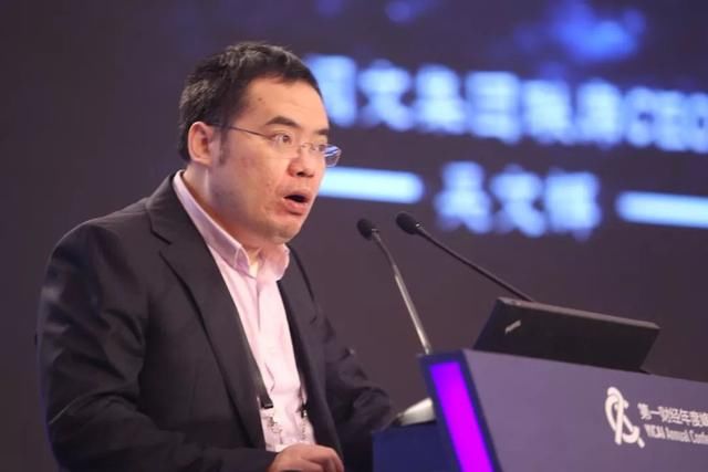 155亿收购新丽传媒，阅文集团股价大跌17%