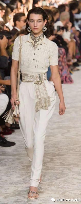 为什么夏天会流行针织单品？