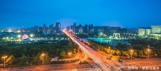  江西@江西城市定位：3个区域中心城市，7个中等城市，35个大县