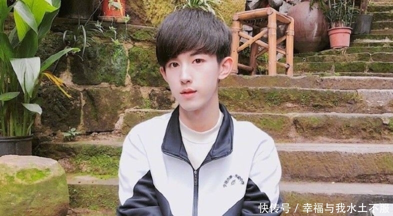 『实力』继《少年派》,22岁郭俊辰又官宣新作,女主演技实力大受认可