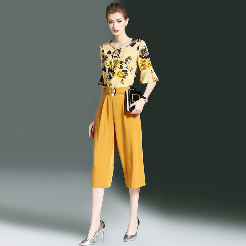 萝卜裤早过时了，丑!新出炉的“阔腿裤”，时髦洋气，显瘦超减龄