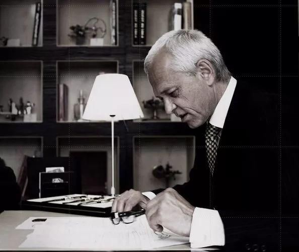 看清楚了，其实你才刚入门而已