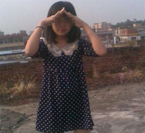 13岁叛逆女孩嫌聋哑母亲丢人,直到看到母亲的